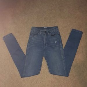 Super high waisted jeans
